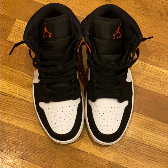 Air Jordon 1 mid “Shattered backboard” - Picture 1 of 4